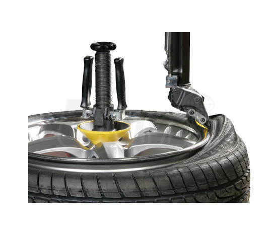Stroj pro montáž a demontáž pneumatik CORMACH CM 1200 BB (4)